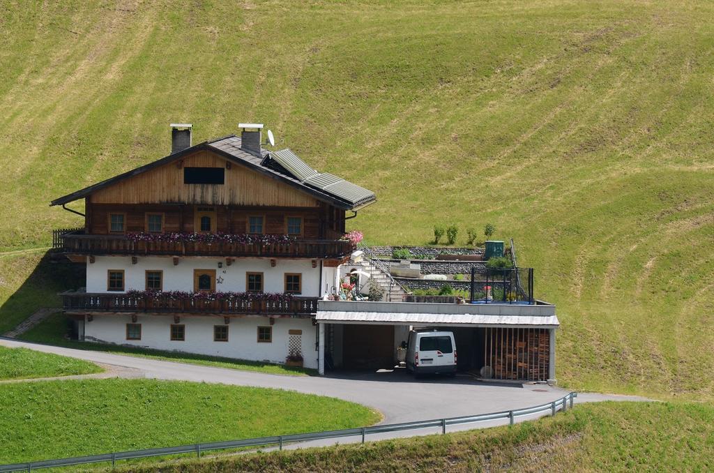Ferienwohnung Mitterwalder Innervillgraten Exterior foto